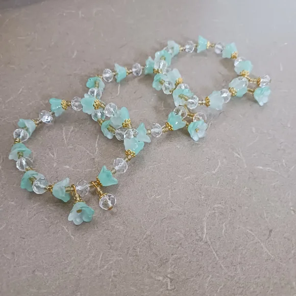 Gold and Green Floral Bracelet Set - Picture 4 of 8